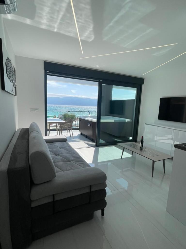 Villa San Sebastian-Direct Sea View Baška Екстериор снимка